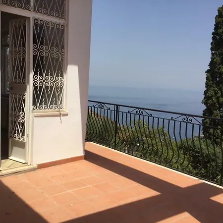 Branco Villa *